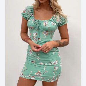 XS Mint Green Fitted Floral Mini Sundress